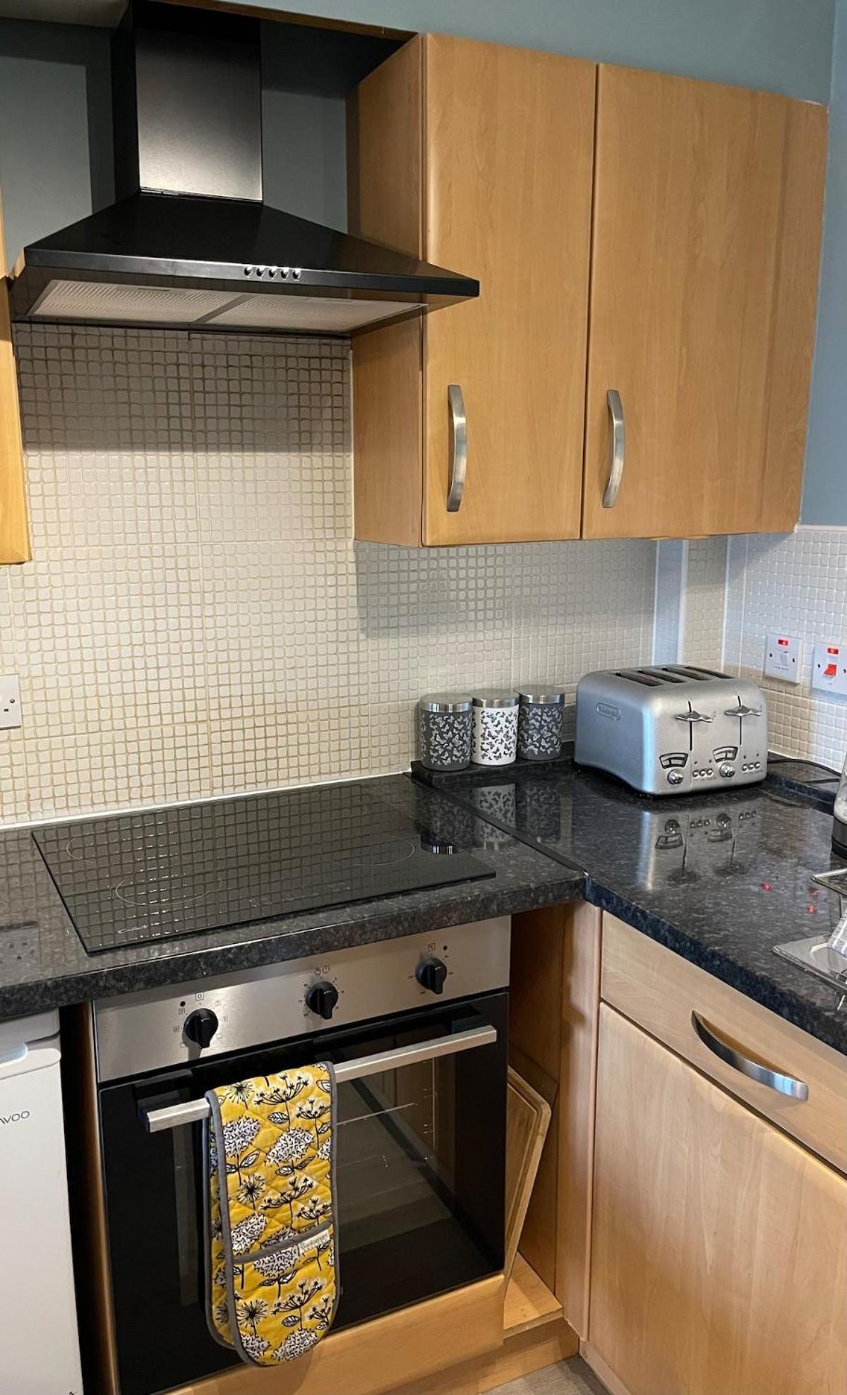 Light & Bright, Centrally Located * Bristol